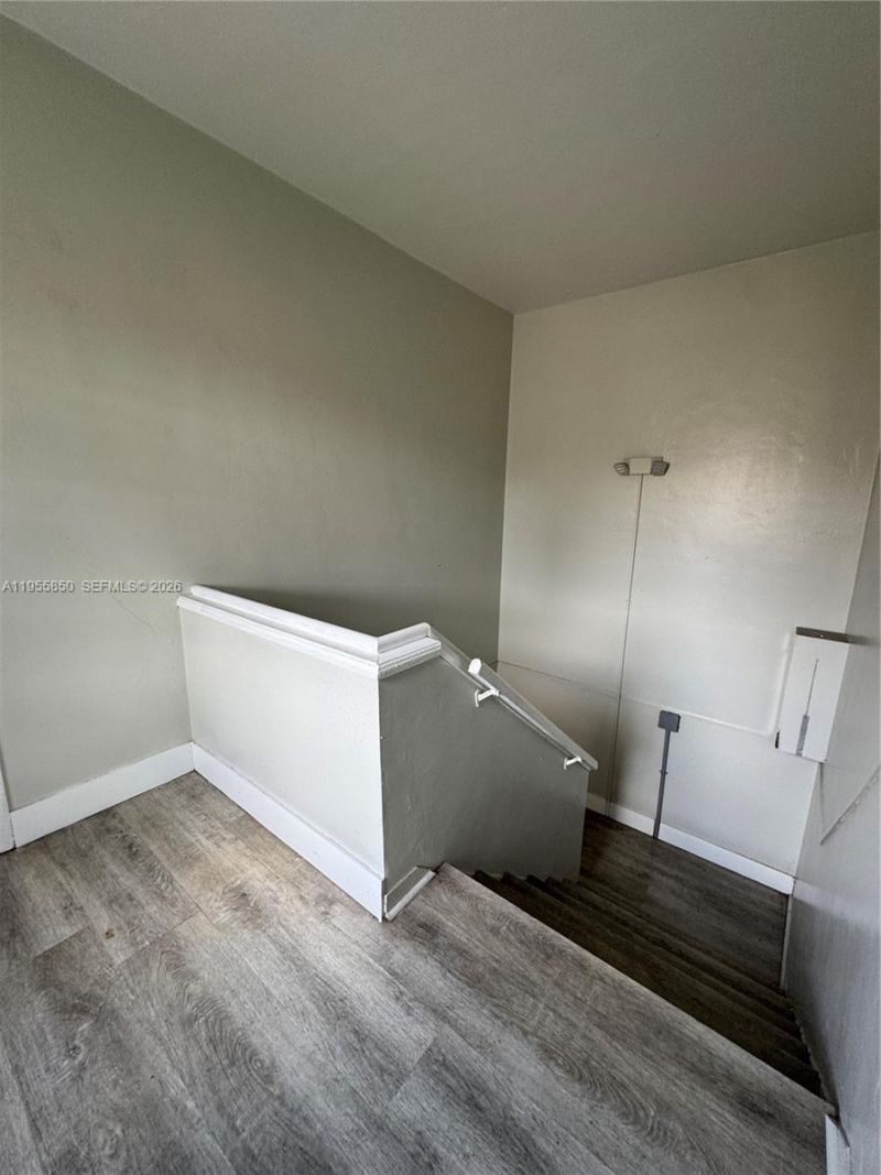 1431 SW 37th Ave , Unit 4, Miami, FL 33145 Photo