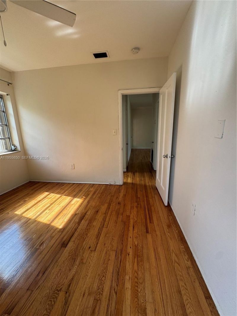 1431 SW 37th Ave , Unit 4, Miami, FL 33145 Photo