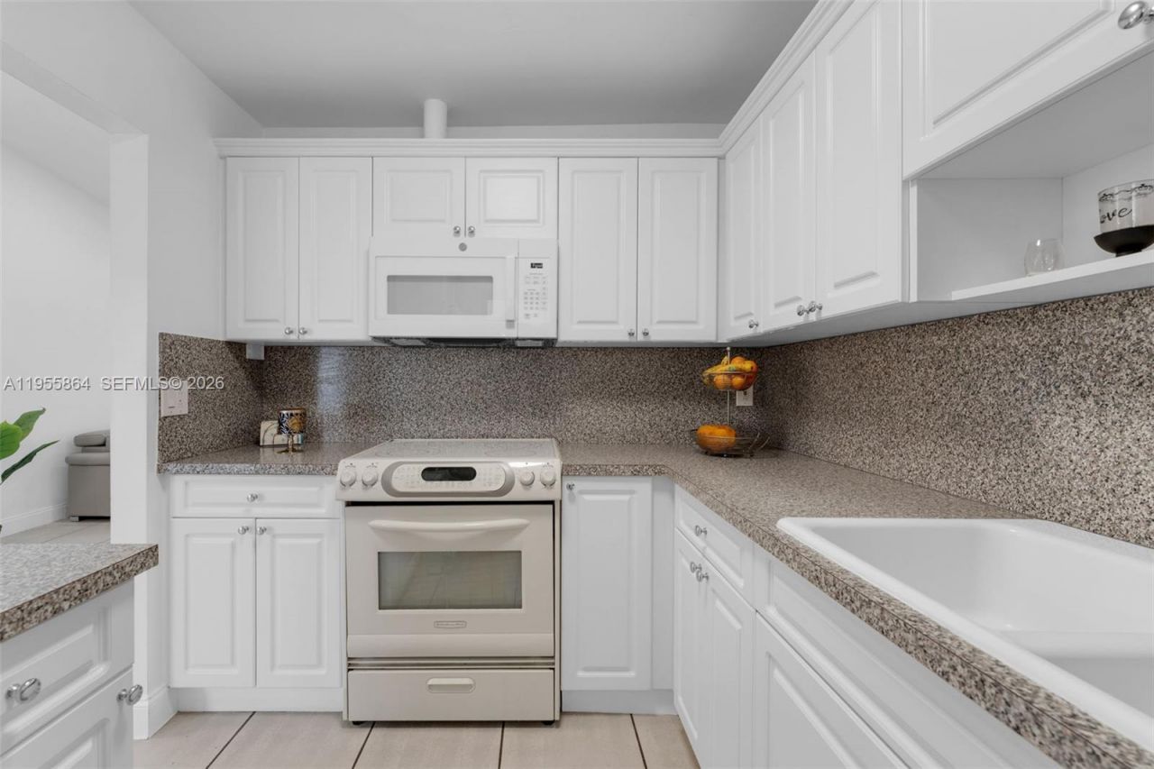 4321 SW 138th Ct, Miami, FL 33175 Photo