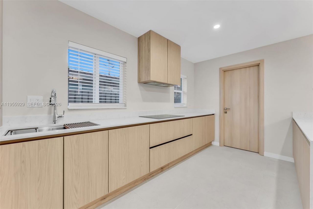 5419 NE 22nd Ave , Fort Lauderdale, FL 33308 Photo