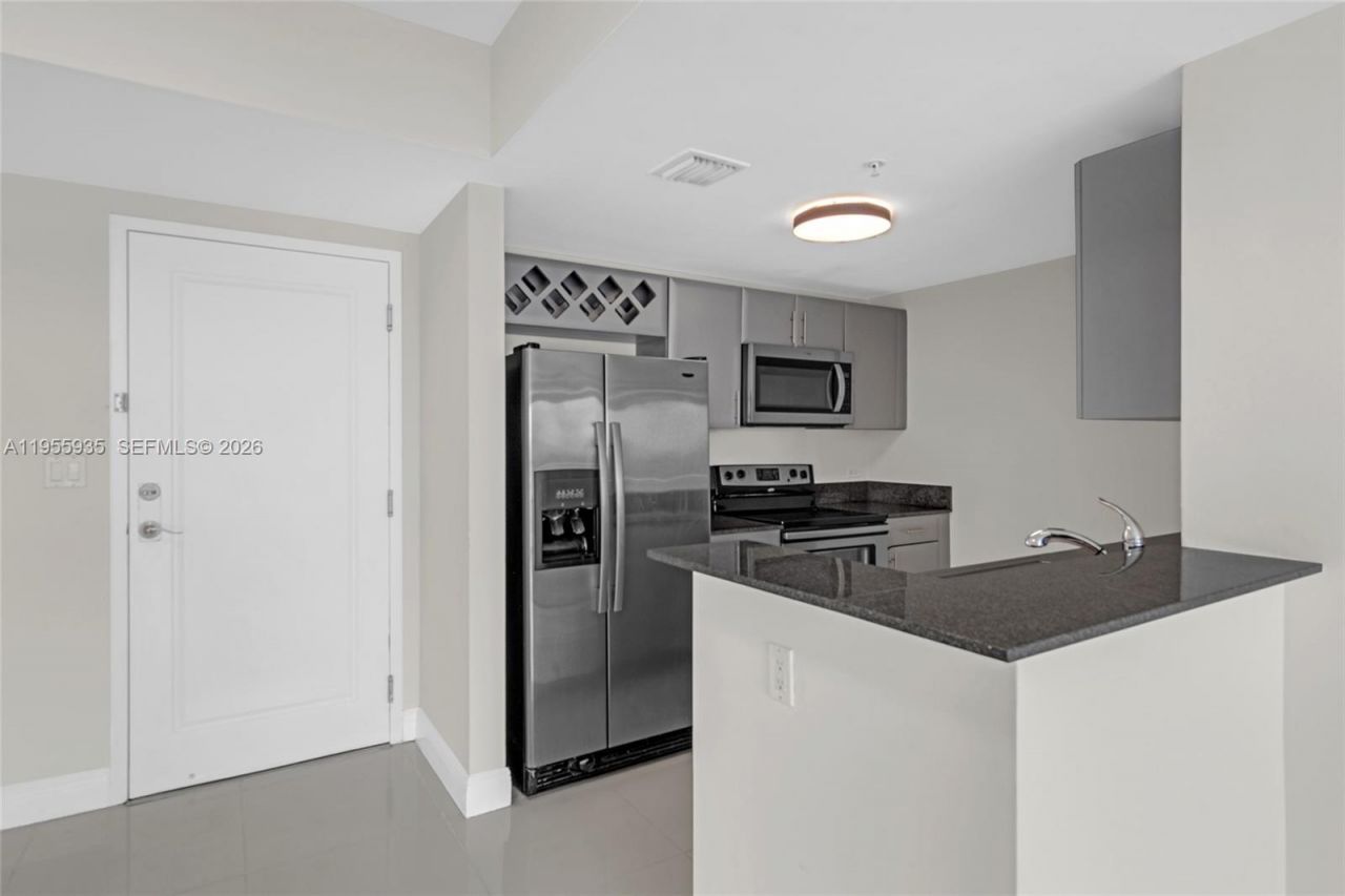 1861 NW S River Dr, Unit 2209, Miami, FL 33125 Photo