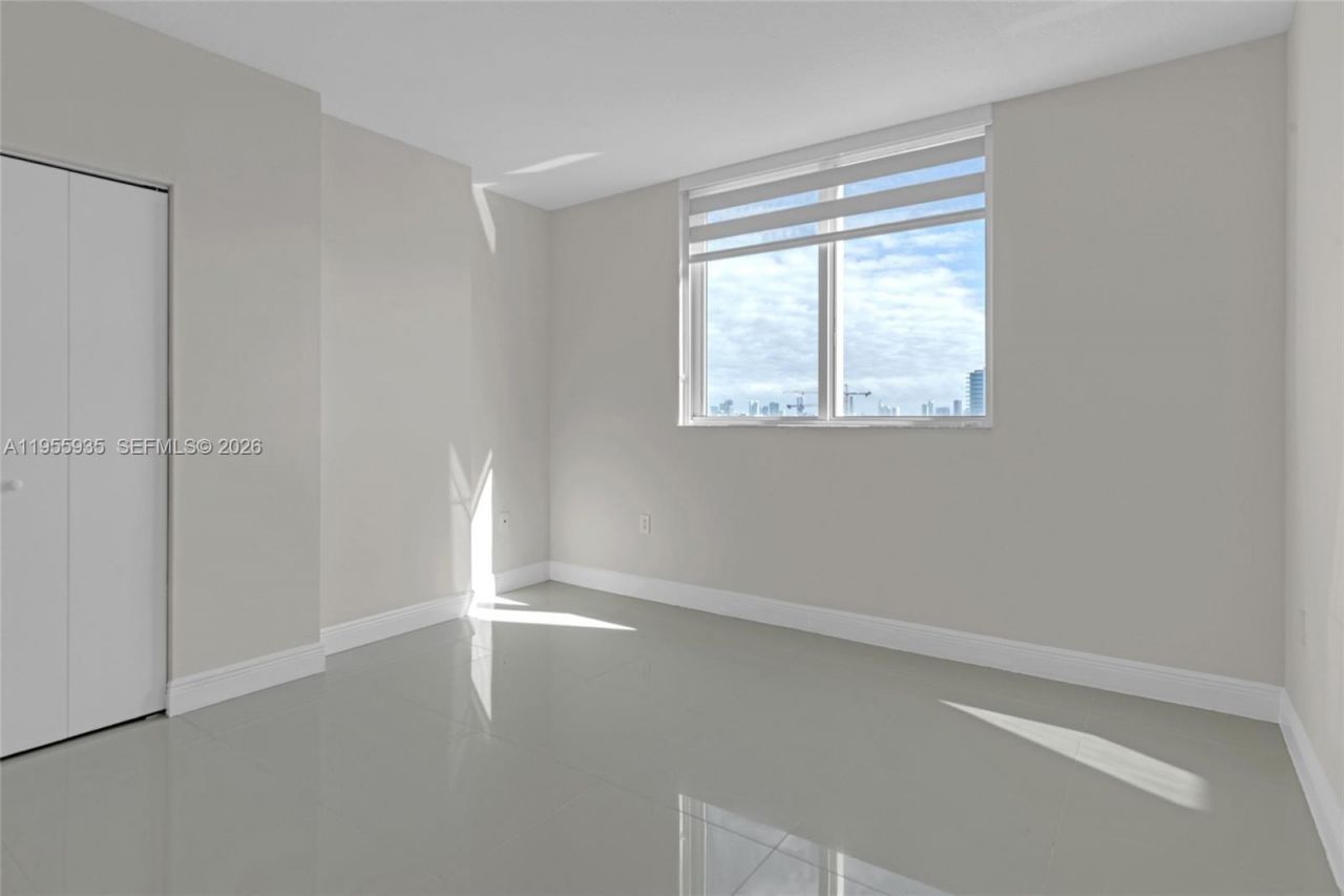 1861 NW S River Dr, Unit 2209, Miami, FL 33125 Photo