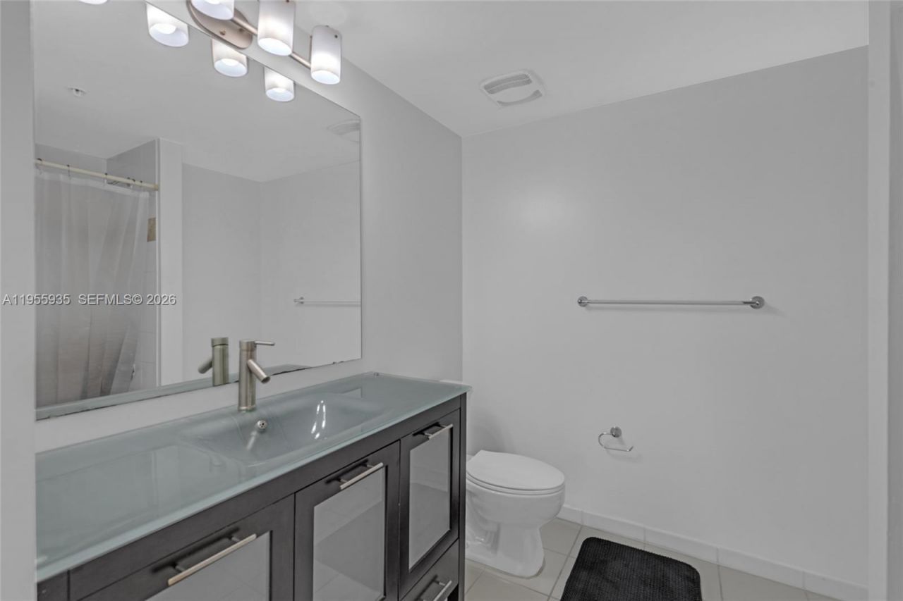 1861 NW S River Dr, Unit 2209, Miami, FL 33125 Photo