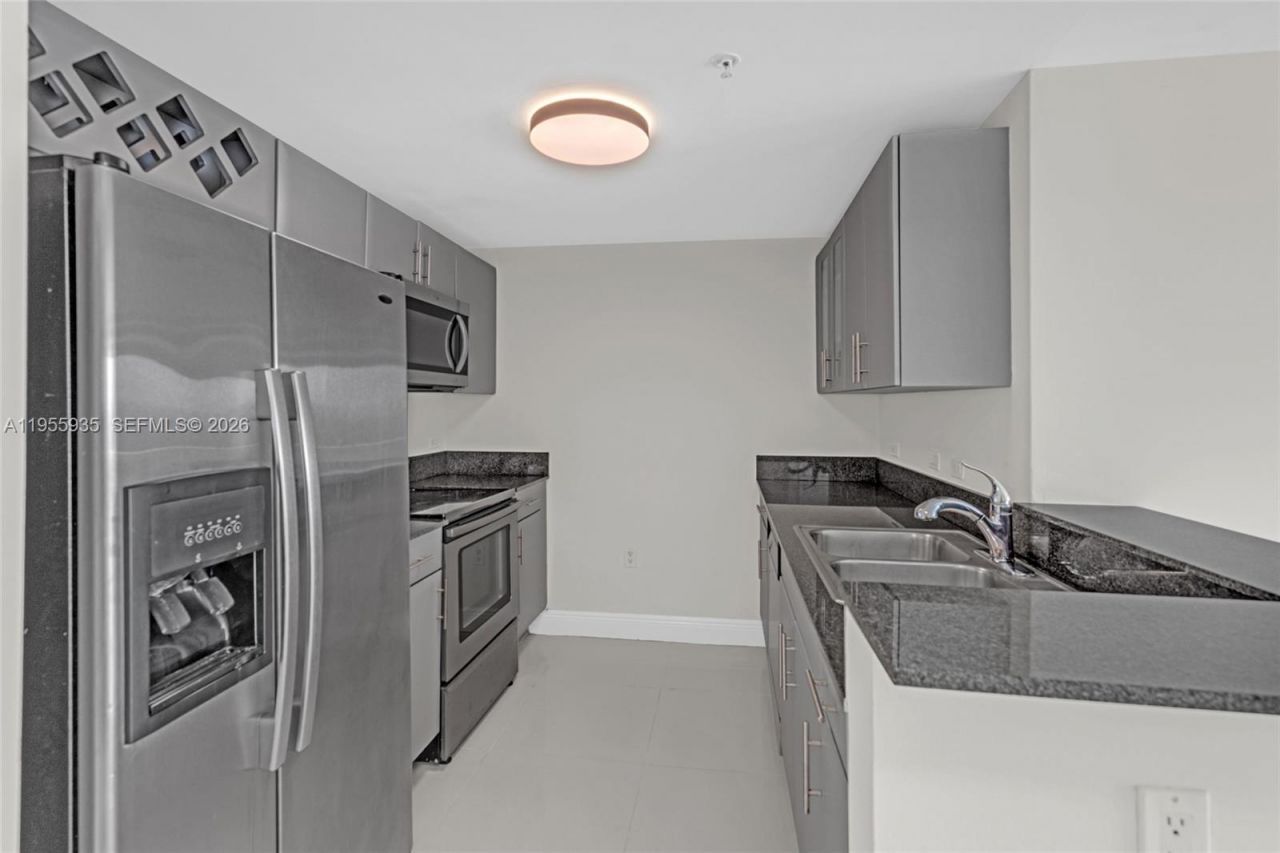 1861 NW S River Dr, Unit 2209, Miami, FL 33125 Photo