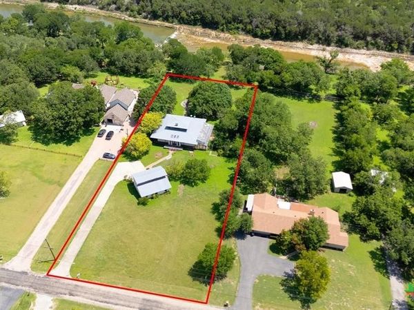 1001 S Gabriel Drive, Leander, TX 78641