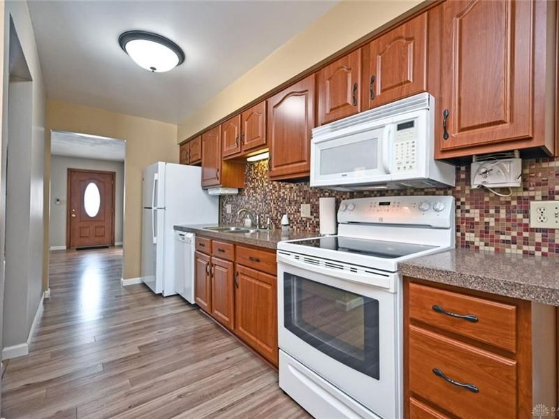 615 Bendwood Way, Beavercreek, OH 45430 Photo 16