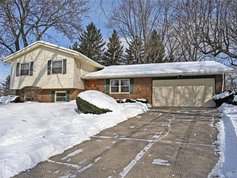 615 Bendwood Way, Beavercreek, OH 45430 Photo 4