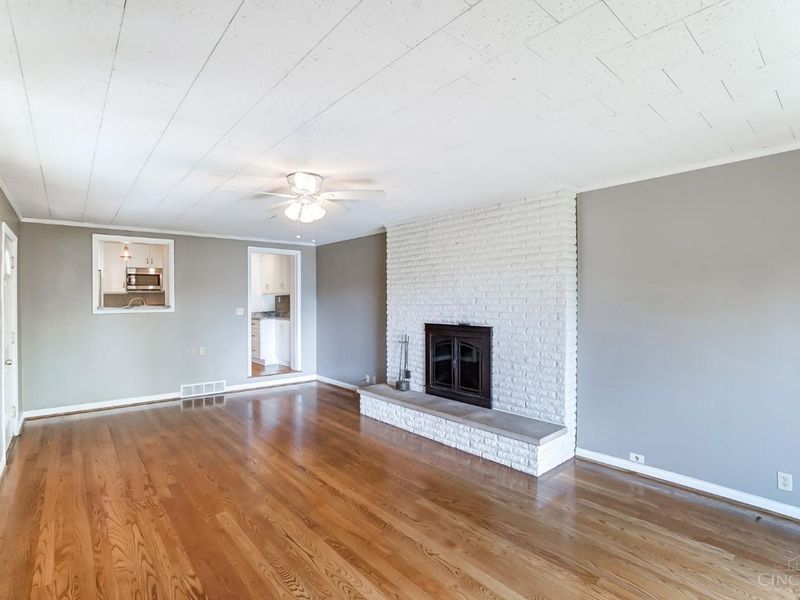 7218 Longfield Drive, Cincinnati, OH 45243 Photo 12