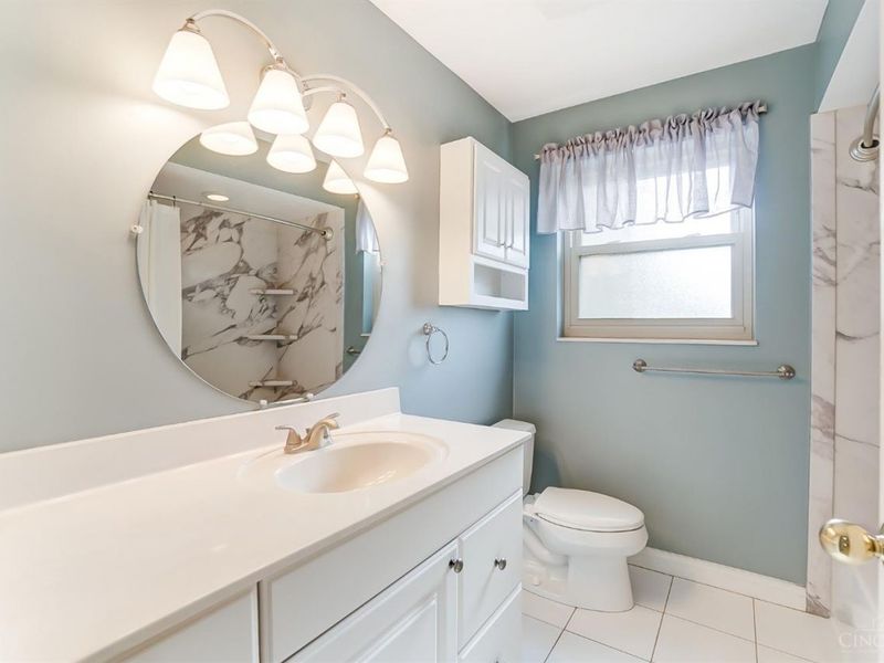 7218 Longfield Drive, Cincinnati, OH 45243 Photo 14