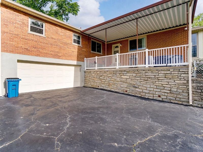 7218 Longfield Drive, Cincinnati, OH 45243 Photo 18