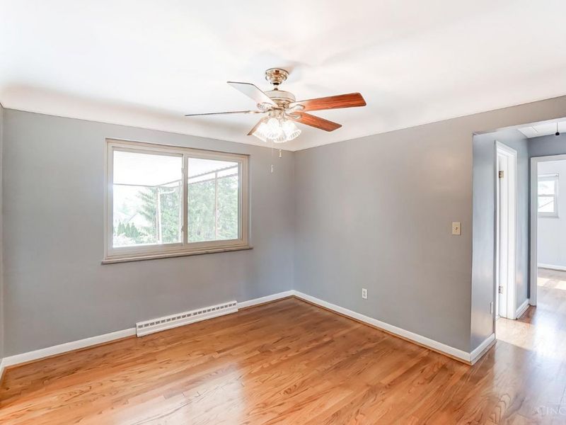 7218 Longfield Drive, Cincinnati, OH 45243 Photo 5