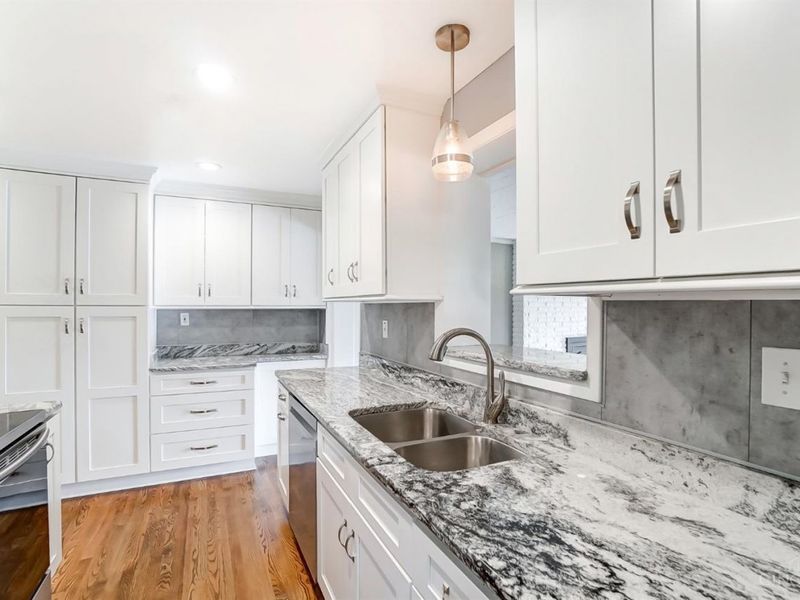 7218 Longfield Drive, Cincinnati, OH 45243 Photo 7