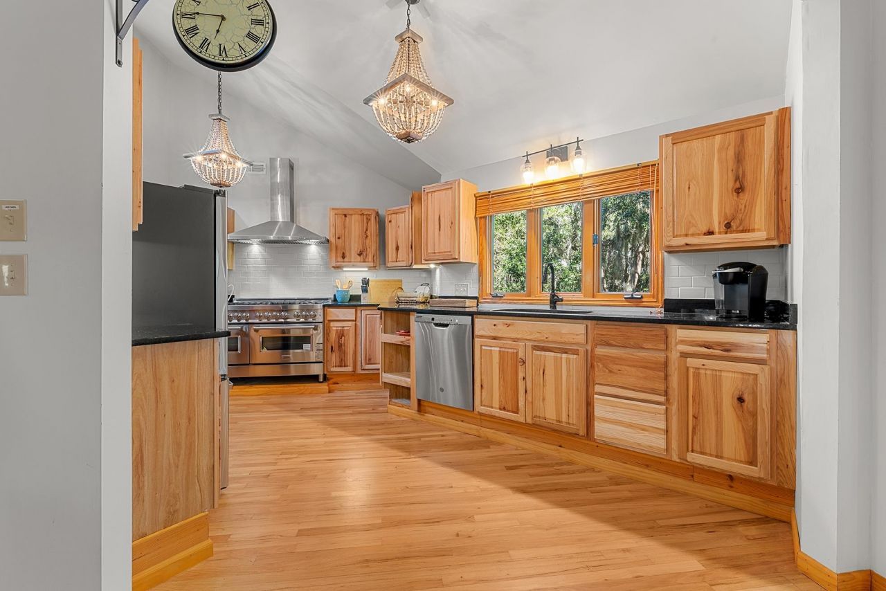 187 Alston Rd. Photo 20