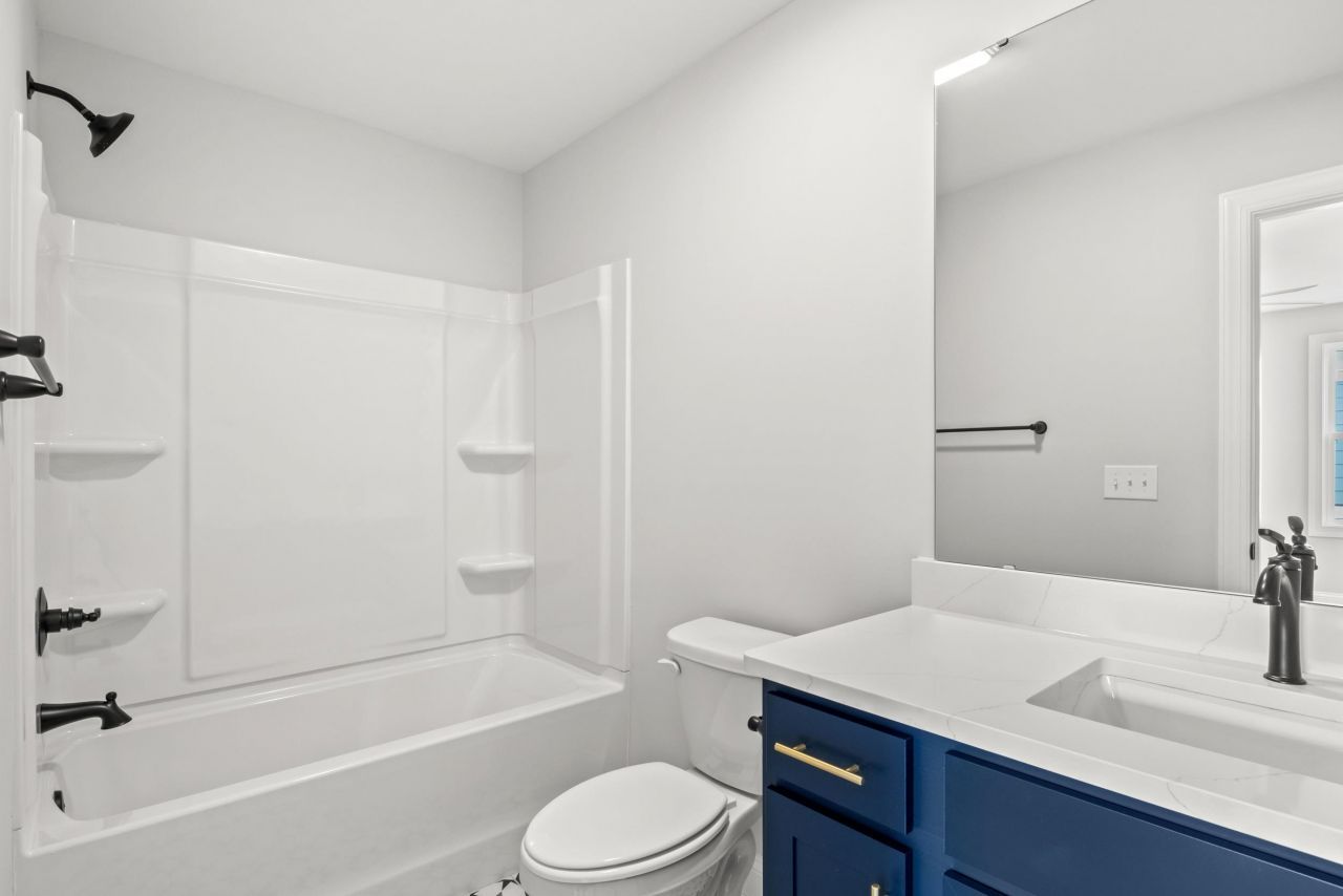 5014 Shore Breeze Dr. Photo 13