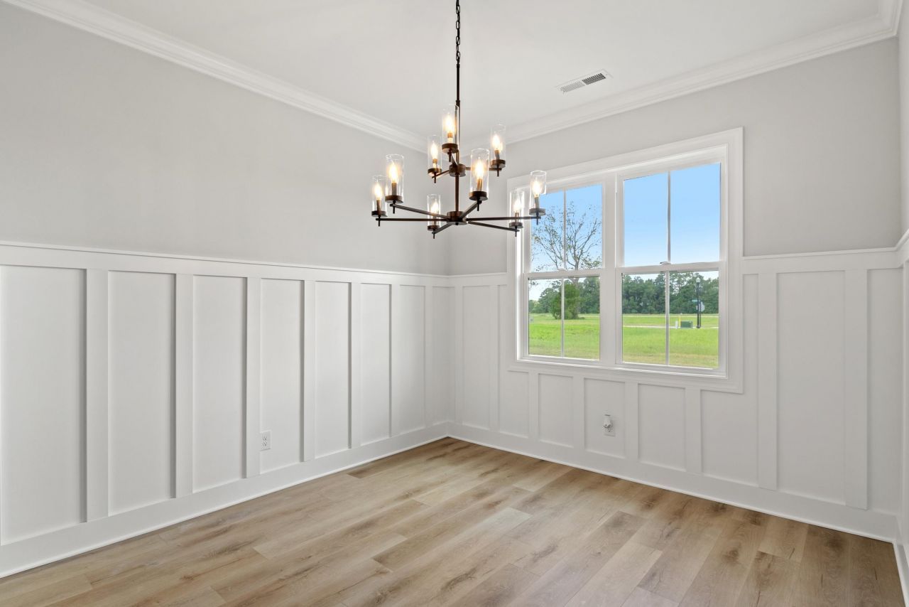 5014 Shore Breeze Dr. Photo 7