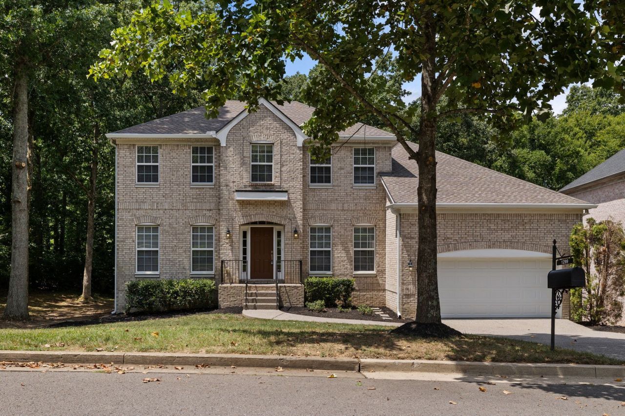 1299 Bridgeton Park Dr, Brentwood, TN 37027 Main Photo