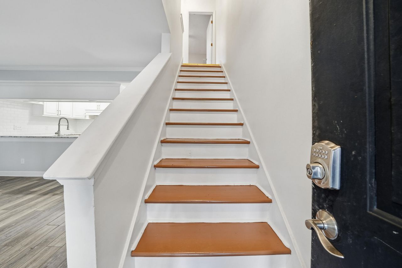 203 Weber Road Photo 15