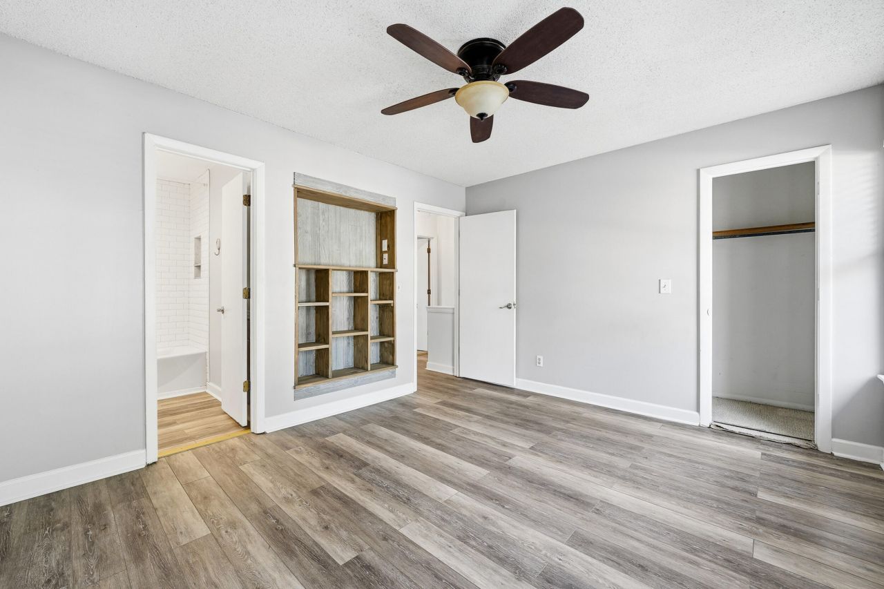 203 Weber Road Photo 17