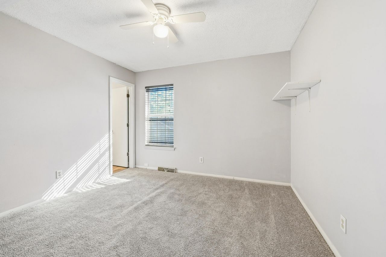 203 Weber Road Photo 20