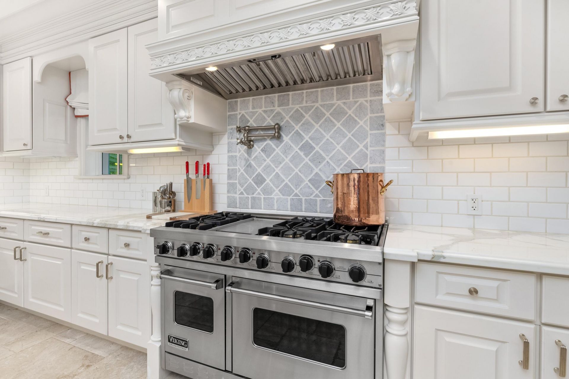 9 Via Vizcaya, Palm Beach, FL 33480 Photo