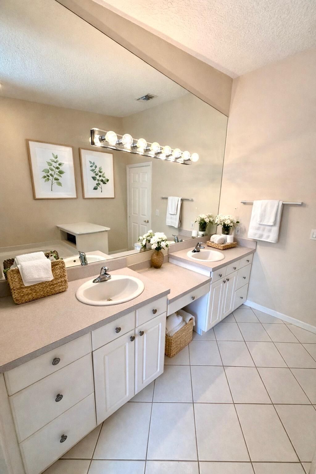 619 SE Forgal Street, Port Saint Lucie, FL 34983 Photo