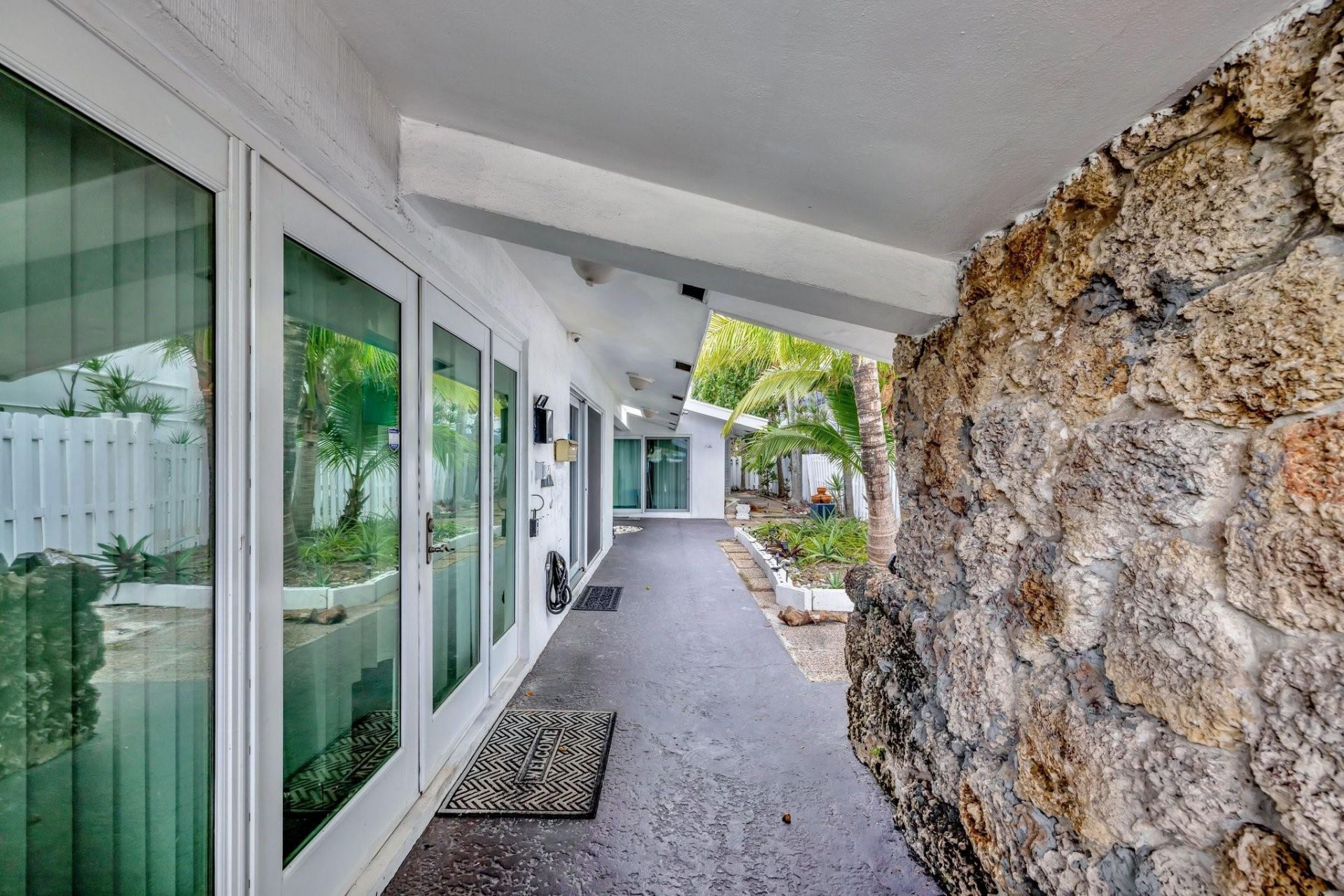 4548 N Ocean, Unit 2, Lauderdale by the Sea, FL 33313 Photo