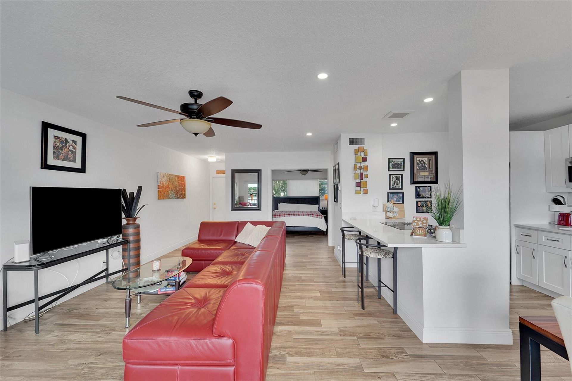 1201 S Riverside Drive, Unit 204, Pompano Beach, FL 33062 Photo