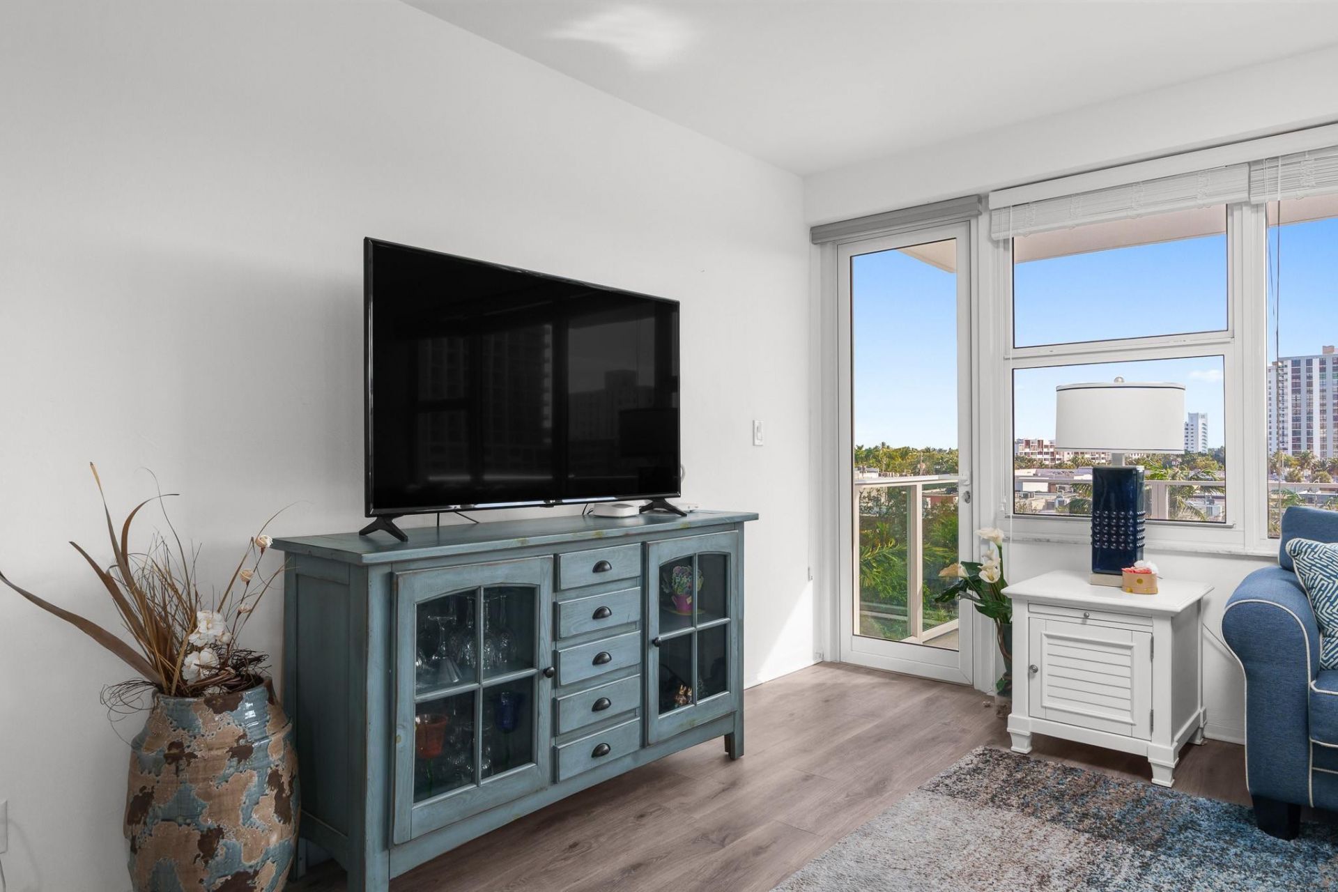 3333 NE 34th Street, Unit 522, Fort Lauderdale, FL 33308 Photo