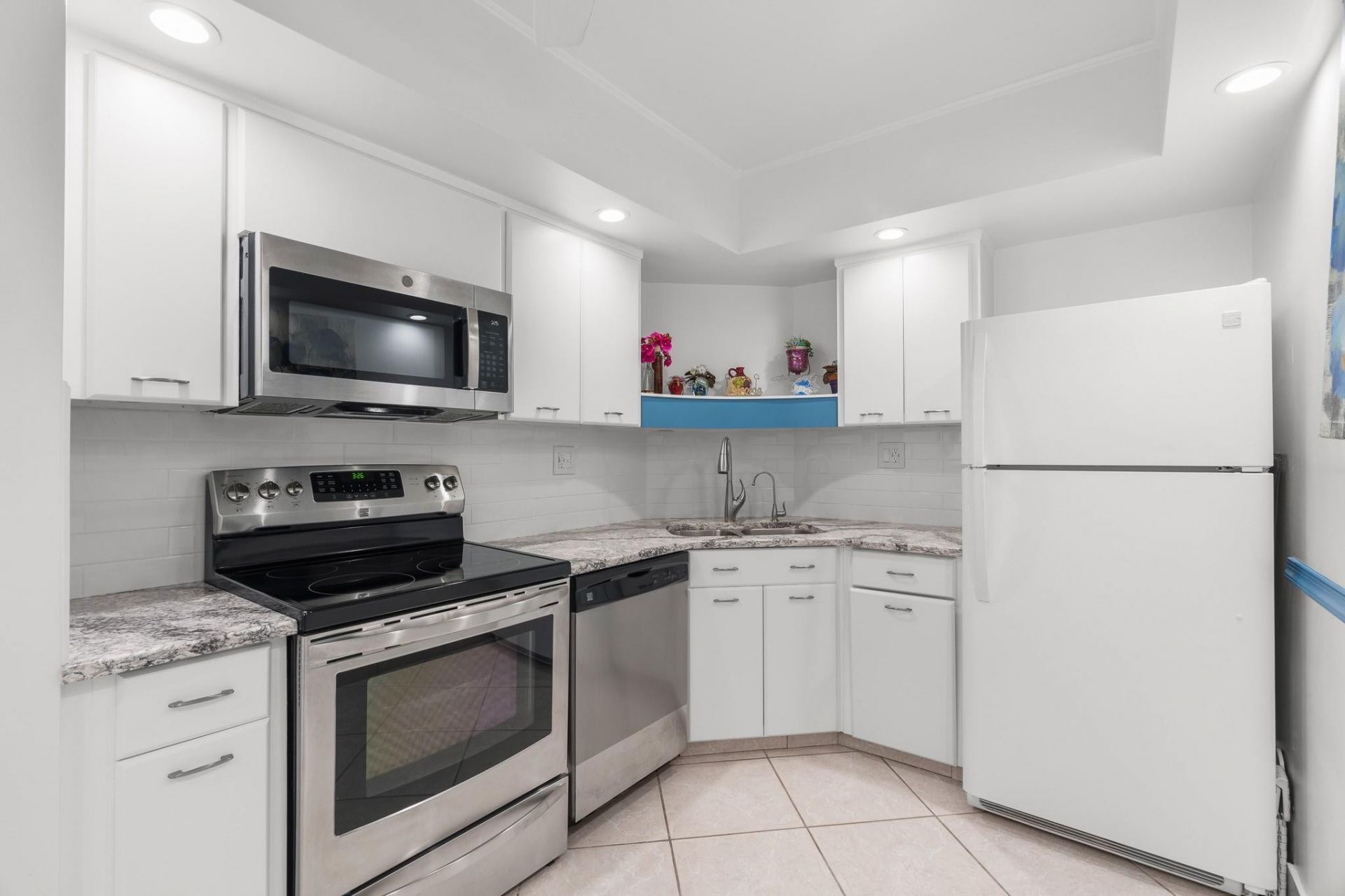 3333 NE 34th Street, Unit 522, Fort Lauderdale, FL 33308 Photo