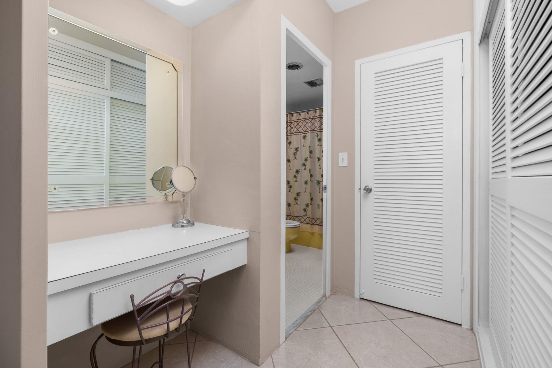 3333 NE 34th Street, Unit 522, Fort Lauderdale, FL 33308 Photo