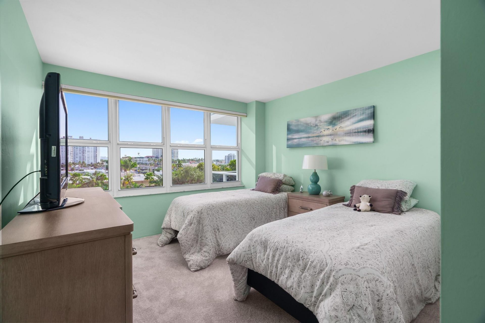 3333 NE 34th Street, Unit 522, Fort Lauderdale, FL 33308 Photo
