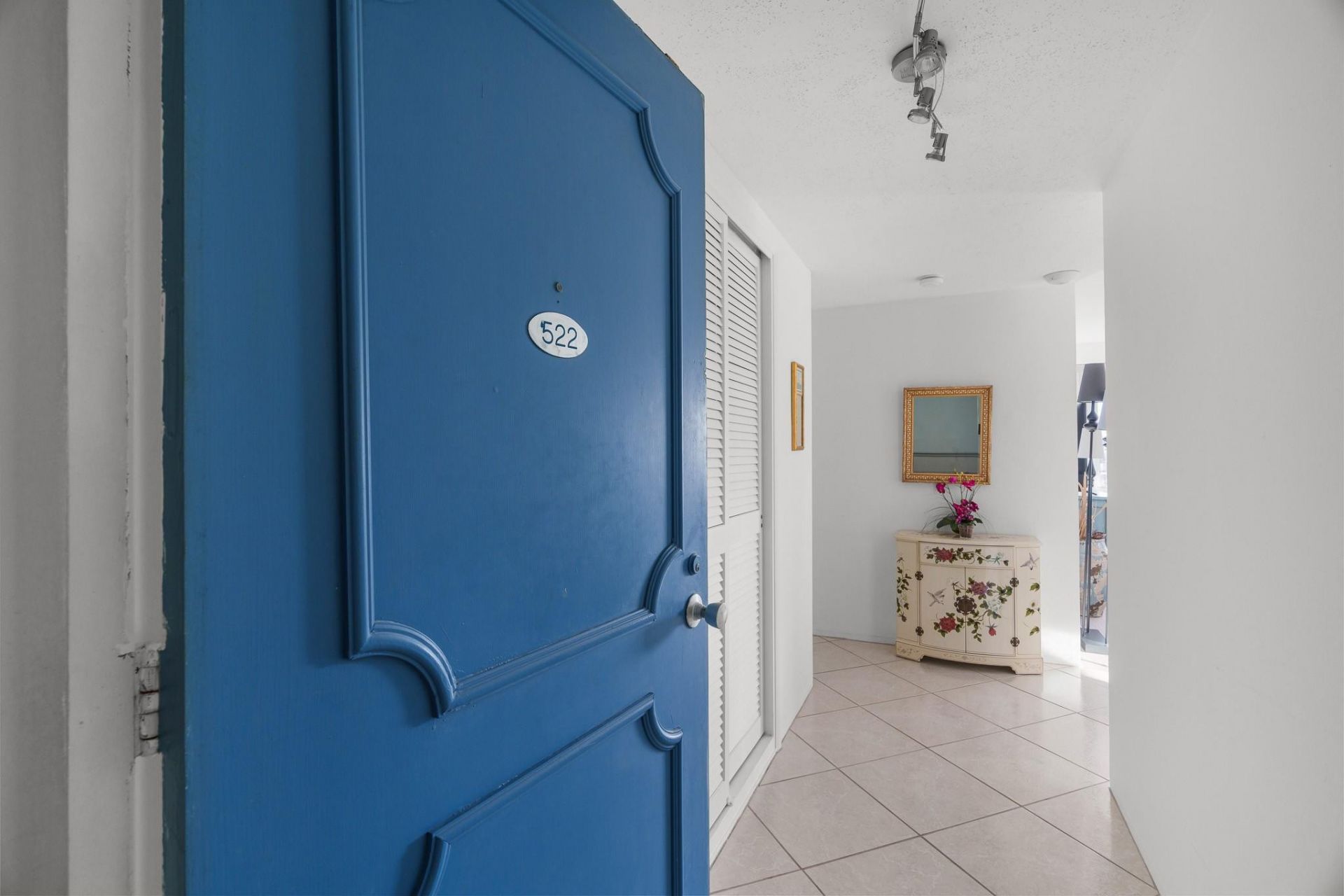 3333 NE 34th Street, Unit 522, Fort Lauderdale, FL 33308 Photo