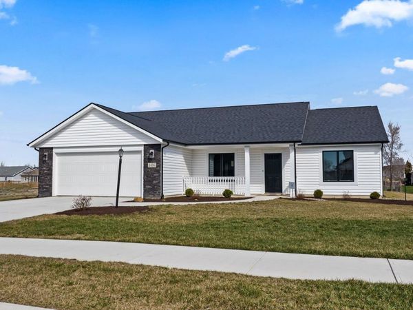 1436 Marsh Deer Run, Huntertown, IN 46748