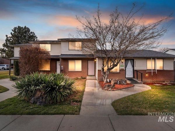 819 N Benjamin Ln, Boise, ID 83704