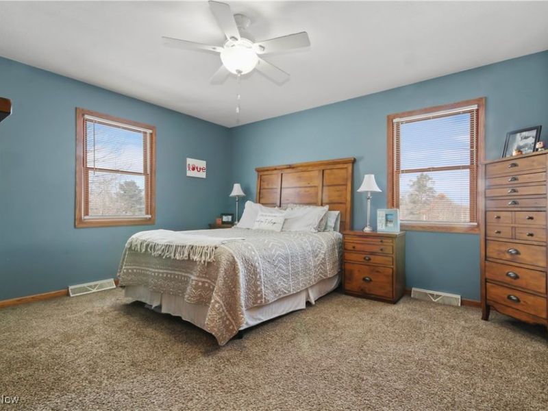 28196 Hartley Road, Beloit, OH 44609 Photo 14