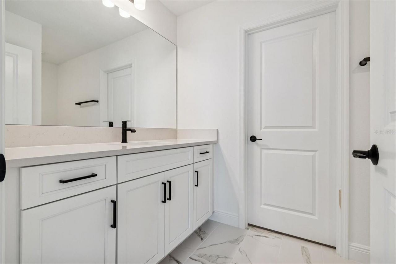 8007 Seaflower Parkway, Bradenton, FL 34210 Photo