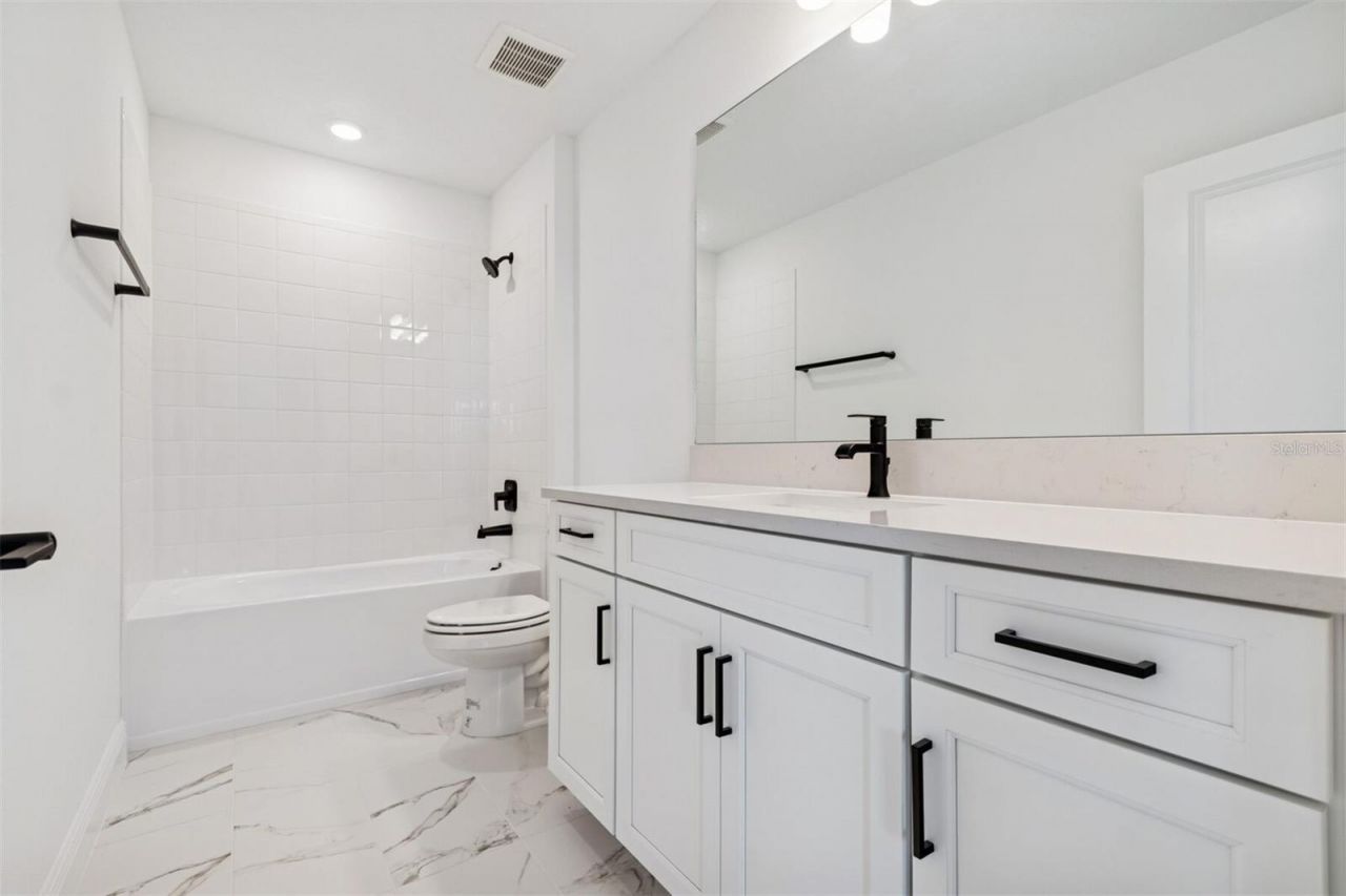 8007 Seaflower Parkway, Bradenton, FL 34210 Photo