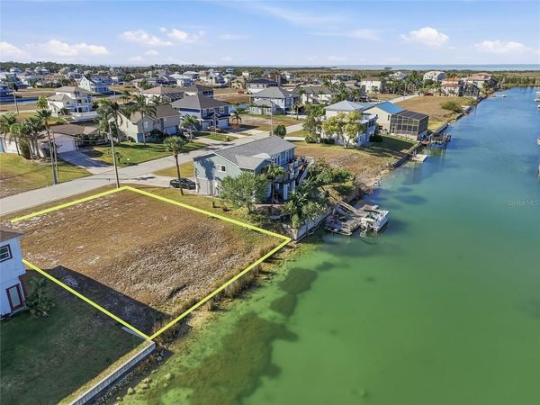 4017 BLUEFISH DRIVE, HERNANDO BEACH, FL 34607