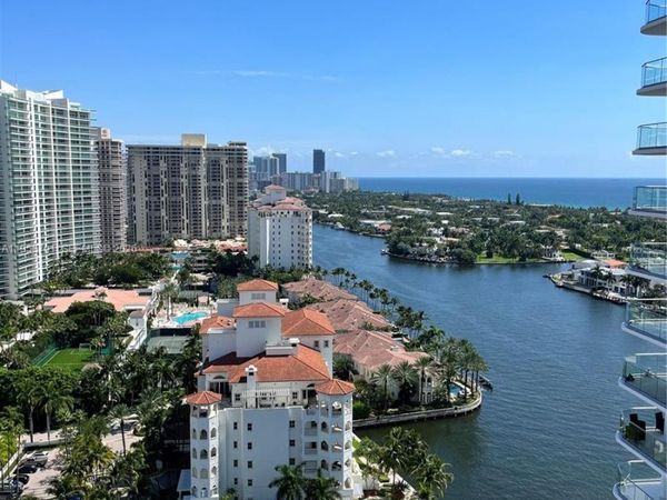 19707 Turnberry Way , Unit 24A, Aventura, FL 33180