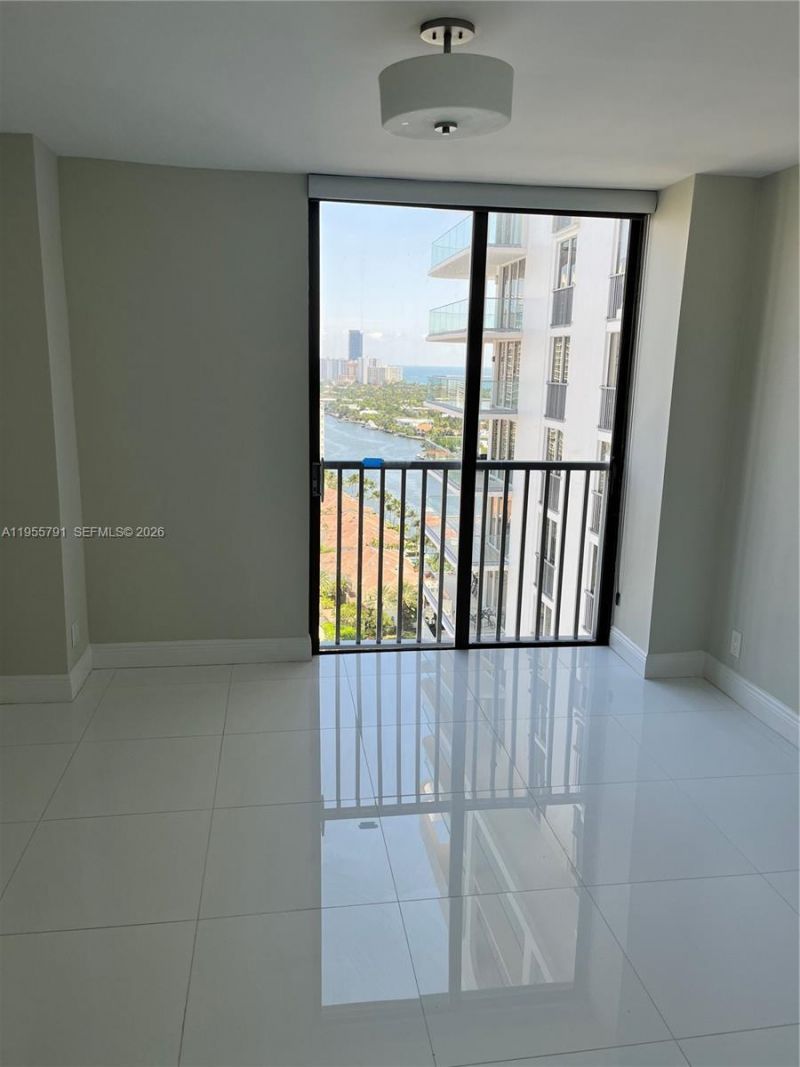 19707 Turnberry Way , Unit 24A, Aventura, FL 33180 Photo