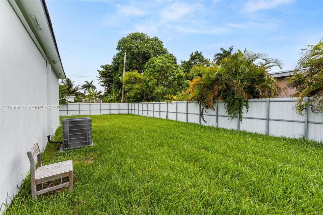 14801 NW 5th Ave, Miami, FL 33168 Photo