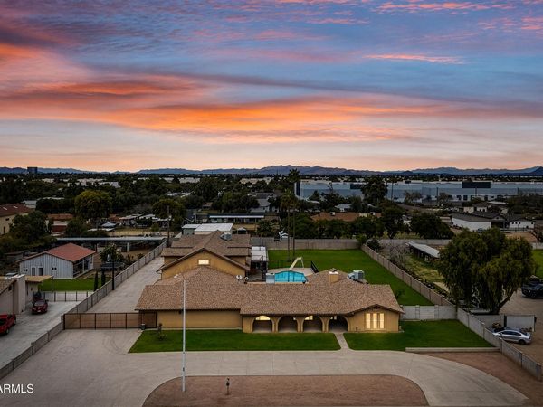 322 E Redfield Road, Chandler, AZ 85225