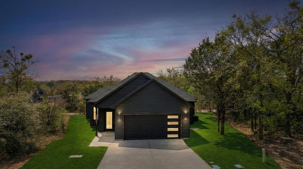 5801 Barkridge Drive, Granbury, TX 76048 Main Photo