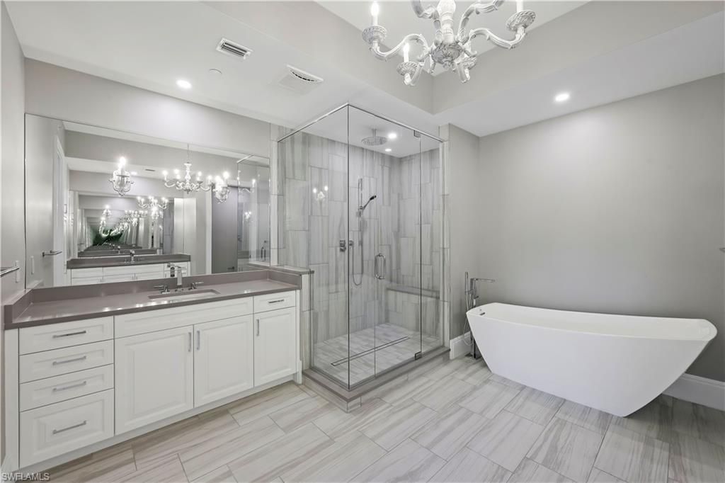 1130 3rd Ave S, Unit 512, Naples, FL 34102 Photo