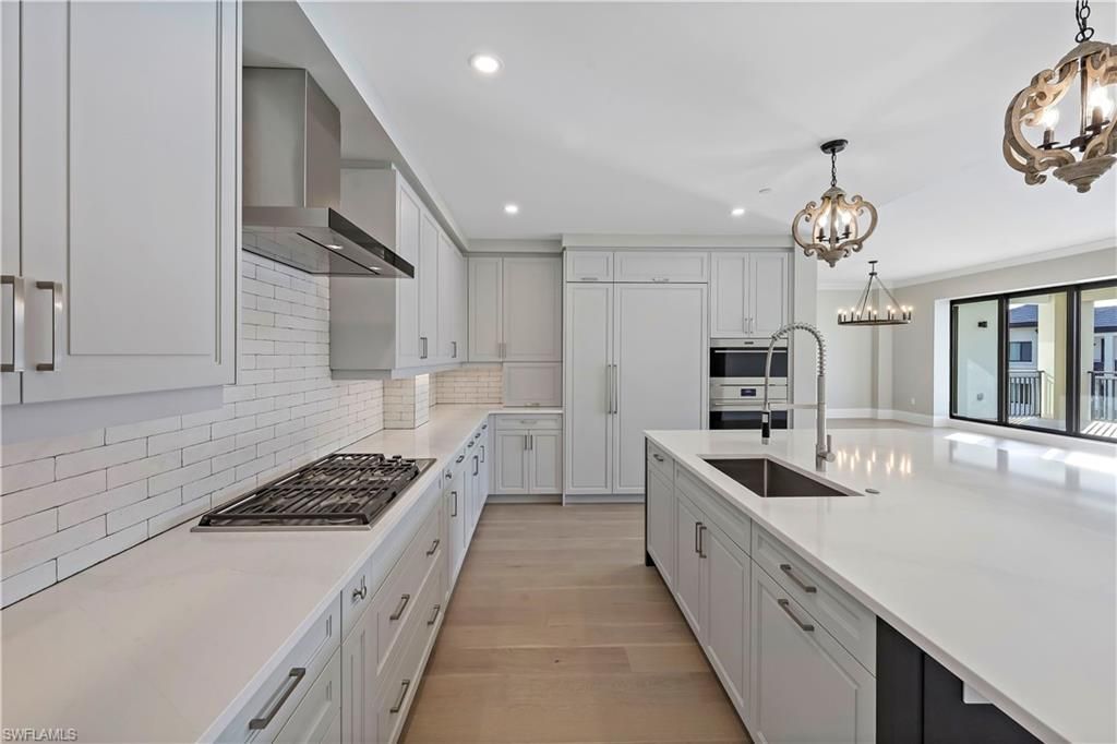 1130 3rd Ave S, Unit 512, Naples, FL 34102 Photo