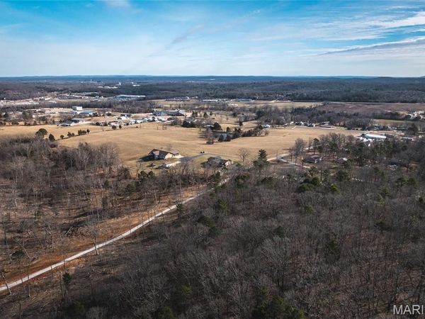 1 Bust Subdivision Rd , Potosi, MO 63664