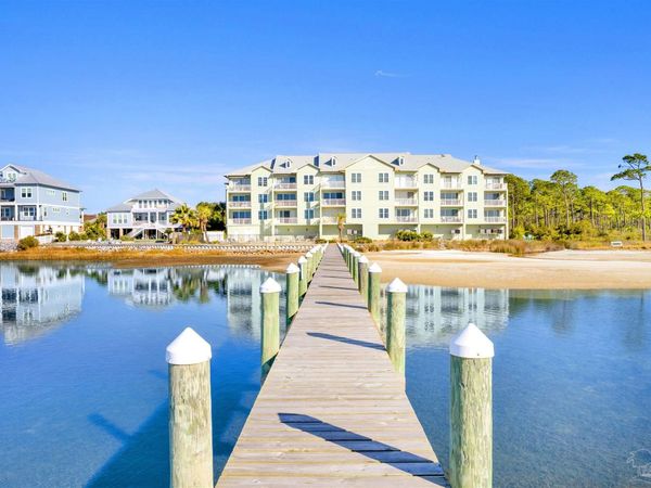 4060 Indigo Dr, Unit 114, Pensacola, FL 32507
