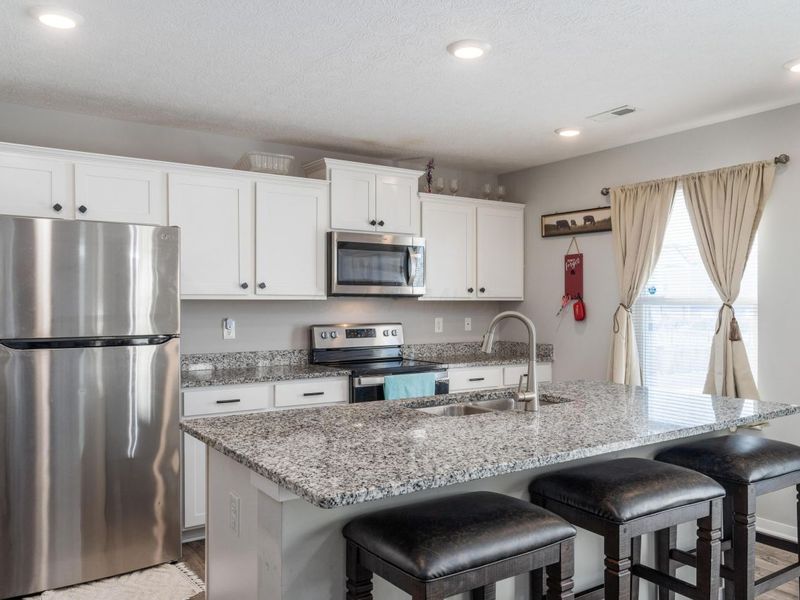 395 Jameson Lane, Newark, OH 43055 Photo 14