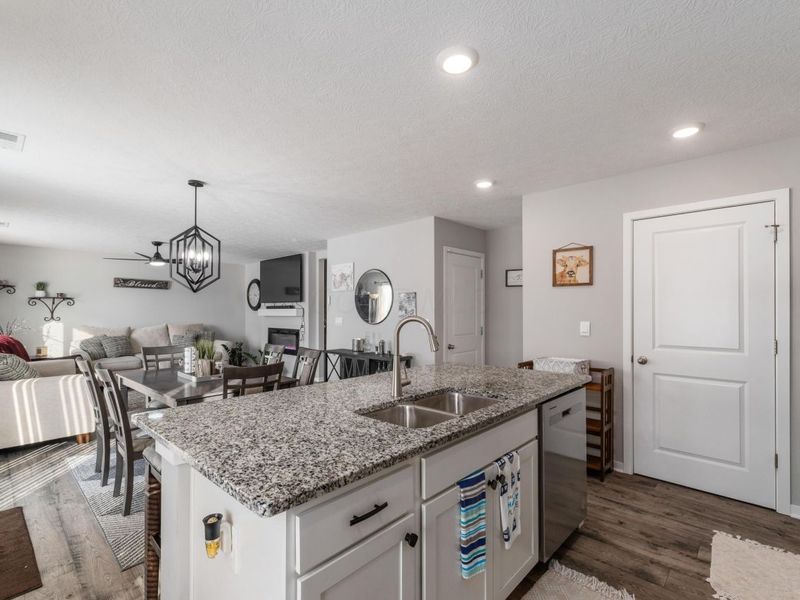 395 Jameson Lane, Newark, OH 43055 Photo 17