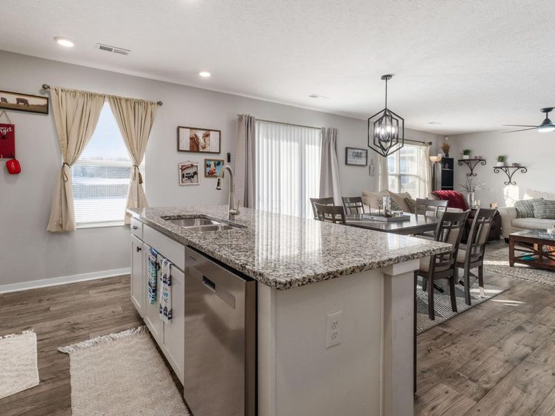 395 Jameson Lane, Newark, OH 43055 Photo 18